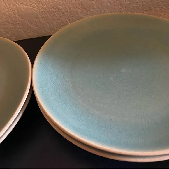 4 West Elm Light Blue Alta Organic Reactive Crackle Glaze Stoneware 8” Plates - Picture 8 of 15